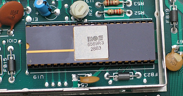 Микросхема видеоконтроллера MOS VICC II